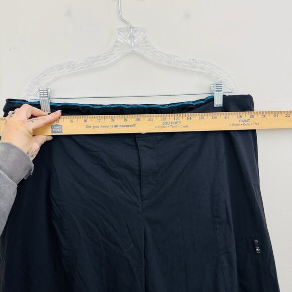 Columbia Black Straight Leg Hiking Pant Womens Size 20W - Picture 2 of 8